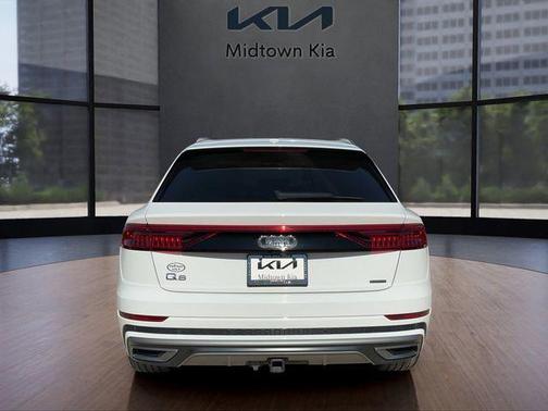 2020 Audi Q8 55 Premium Plus