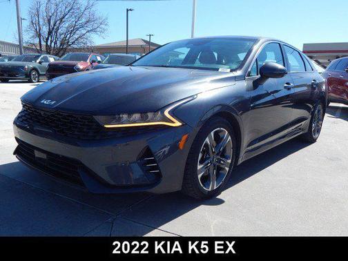 2022 Kia K5 EX
