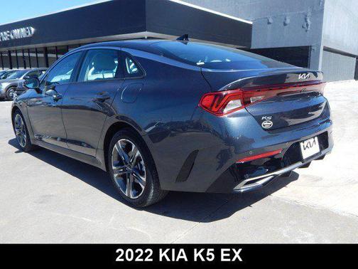 2022 Kia K5 EX