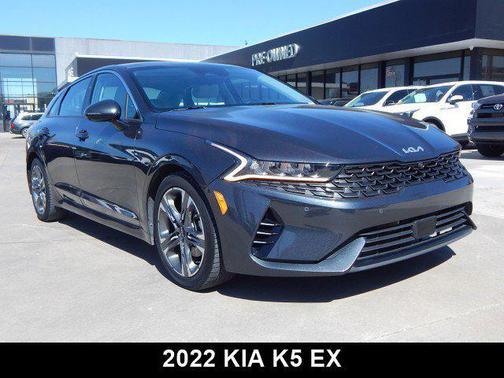 2022 Kia K5 EX