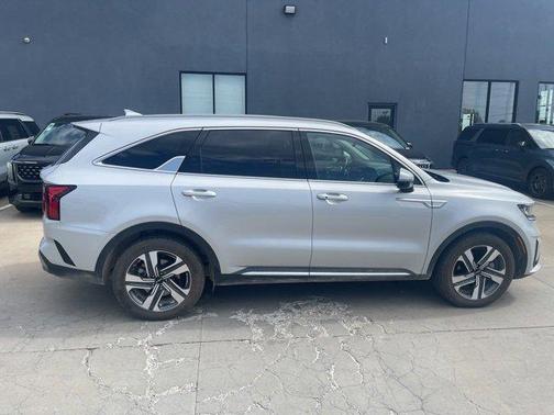 2023 Kia Sorento Hybrid EX