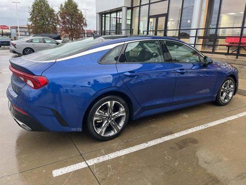 2023 Kia K5 EX