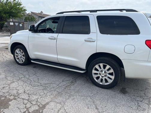 Blizzard Pearl 2016 Toyota Sequoia Platinum