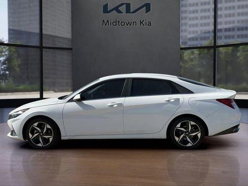 2023 Hyundai ELANTRA HEV Limited