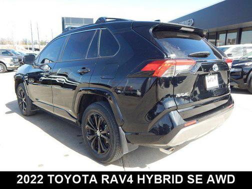 2022 Toyota RAV4 Hybrid SE