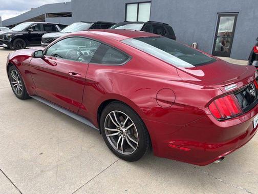 2017 Ford Mustang EcoBoost
