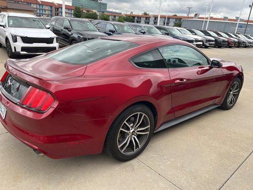 2017 Ford Mustang EcoBoost