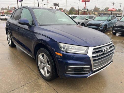 2018 Audi Q5 Premium