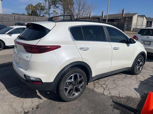 2021 Kia Sportage EX