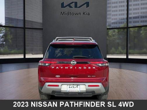 2023 Nissan Pathfinder SL