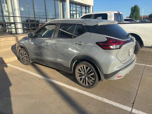 2021 Nissan Kicks SV