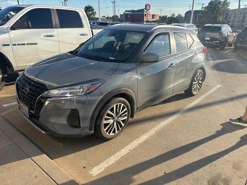 2021 Nissan Kicks SV