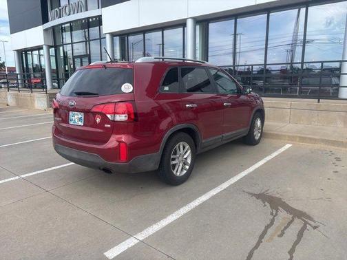 2015 Kia Sorento LX