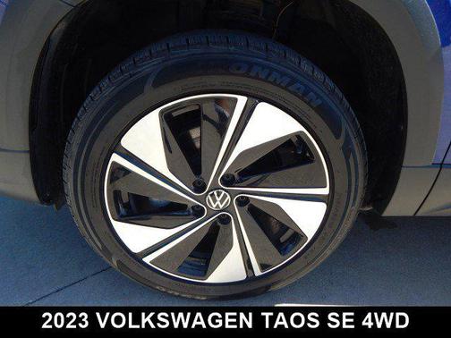 2023 Volkswagen Taos 1.5T SE
