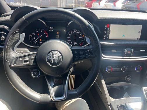2022 Alfa Romeo Stelvio Sprint