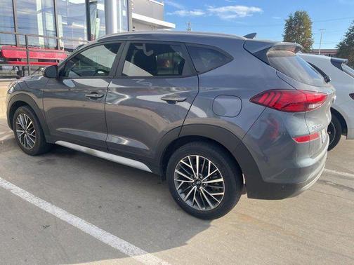 2021 Hyundai TUCSON SEL