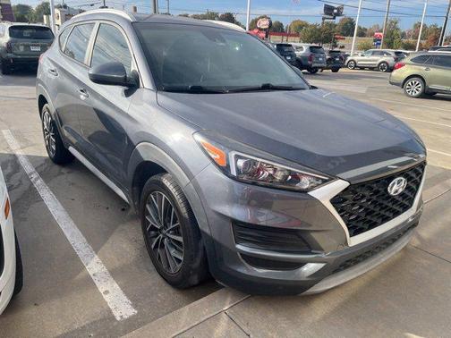 2021 Hyundai TUCSON SEL