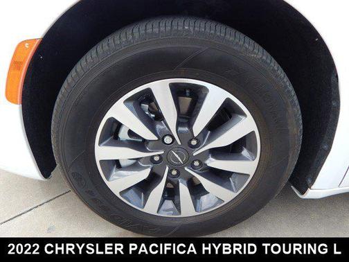 2022 Chrysler Pacifica Hybrid Touring L