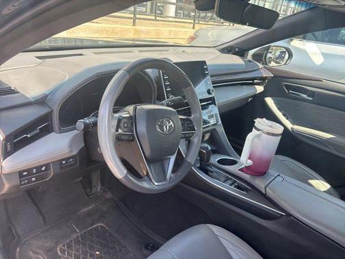 2021 Toyota Avalon Hybrid Limited
