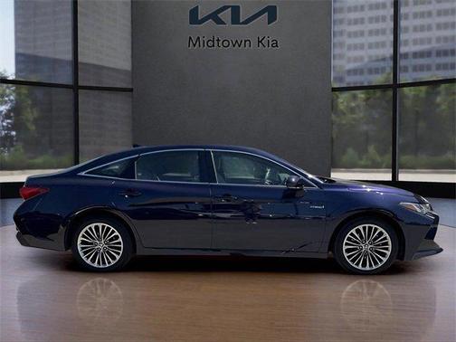 2021 Toyota Avalon Hybrid Limited