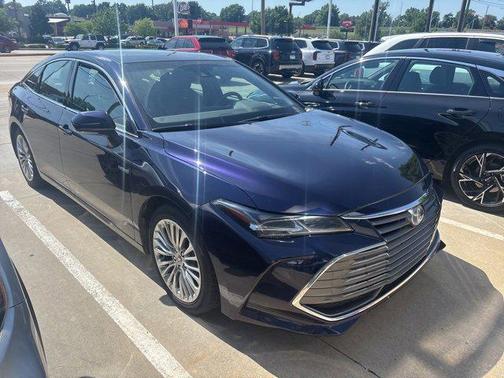 2021 Toyota Avalon Hybrid Limited