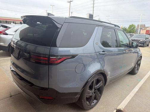 Blue 2021 Land Rover Discovery HSE R-Dynamic