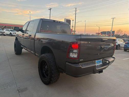 Granite Crystal Metallic Clearcoat 2022 RAM 2500 Big Horn
