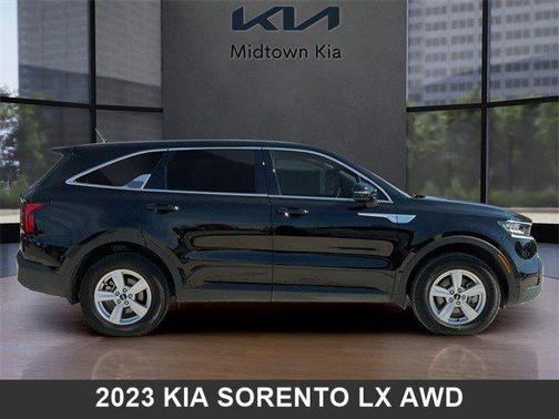 2023 Kia Sorento LX