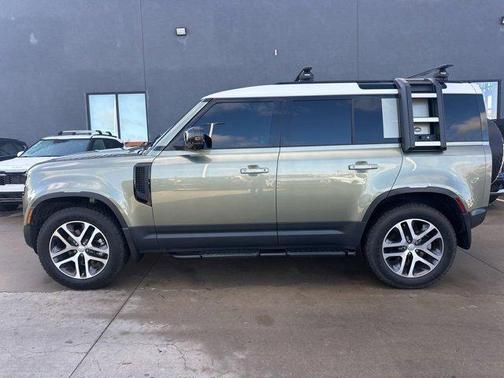 2024 Land Rover Defender S