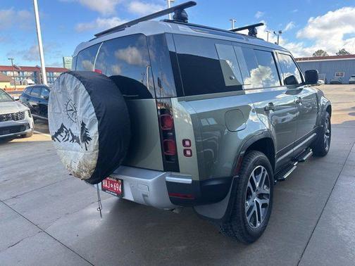 2024 Land Rover Defender S