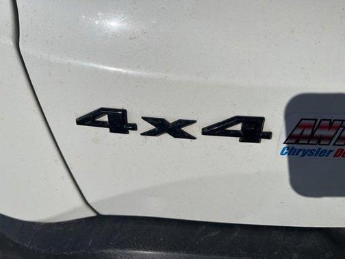 2022 Jeep Renegade Altitude