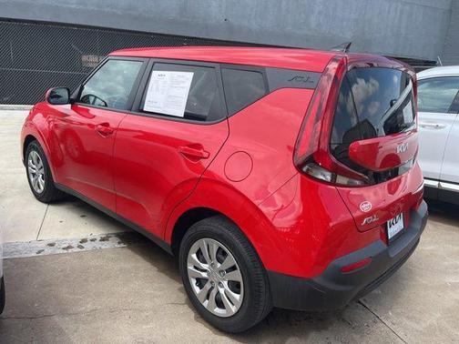 Inferno Red 2022 Kia Soul LX