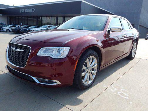 2017 Chrysler 300C Base