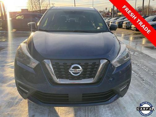 2020 Nissan Kicks SR