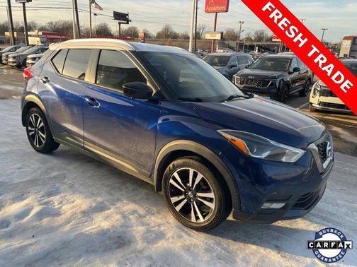 2020 Nissan Kicks SR