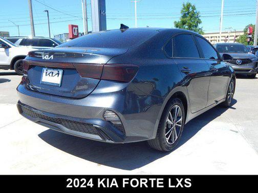 2024 Kia Forte LXS