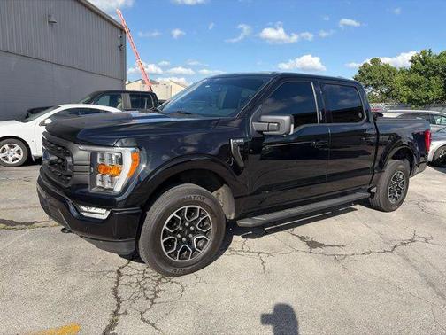 Agate Black Metallic 2021 Ford F-150 XLT