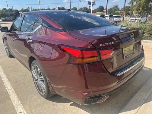 2023 Nissan Altima 2.5 SL