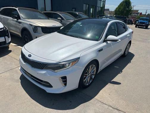 Snow White Pearl 2016 Kia Optima SXL Turbo