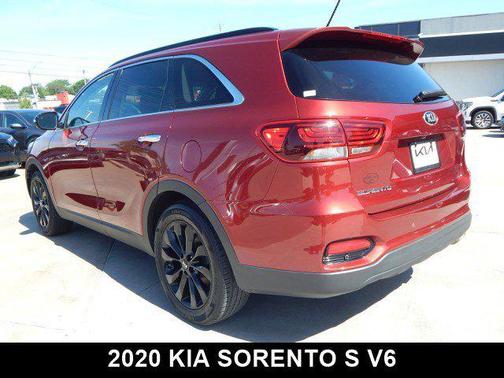 2020 Kia Sorento S