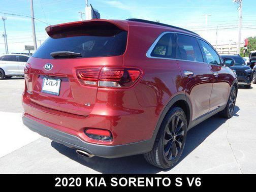 2020 Kia Sorento S