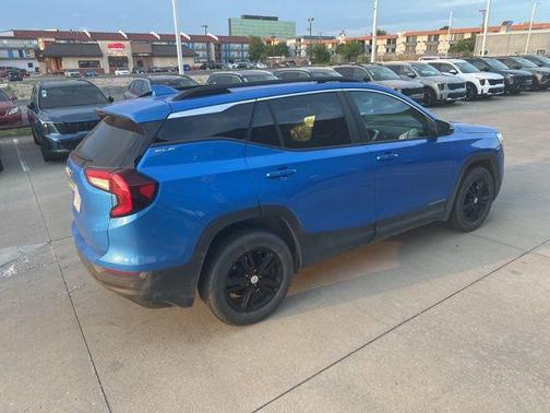 Riptide Metallic 2024 GMC Terrain SLE