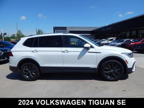2024 Volkswagen Tiguan 2.0T SE 4MOTION