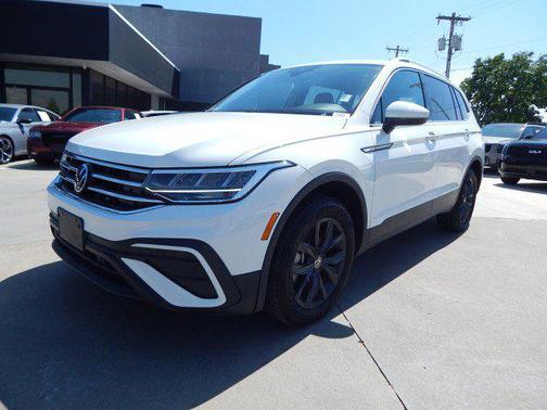 2024 Volkswagen Tiguan 2.0T SE 4MOTION