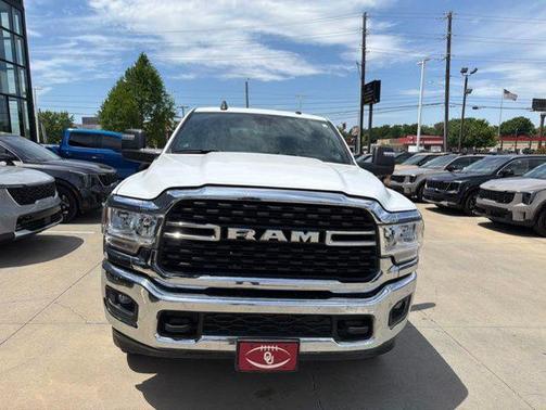 Bright White Clearcoat 2024 RAM 2500 Big Horn