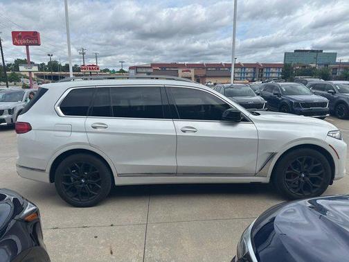 2020 BMW X7 xDrive40i