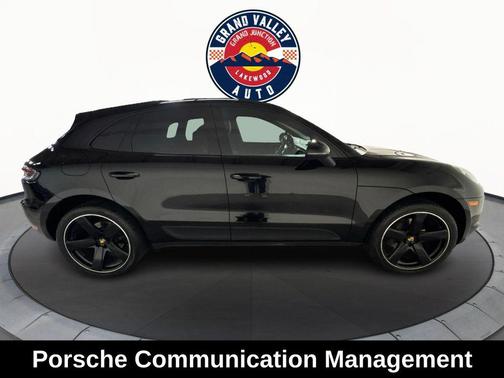 2020 Porsche Macan Base