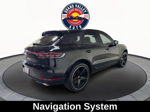 2020 Porsche Macan Base