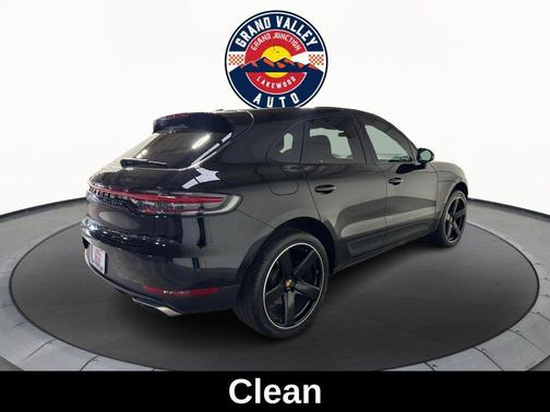 2020 Porsche Macan Base