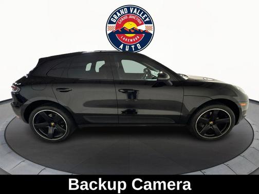 2020 Porsche Macan Base